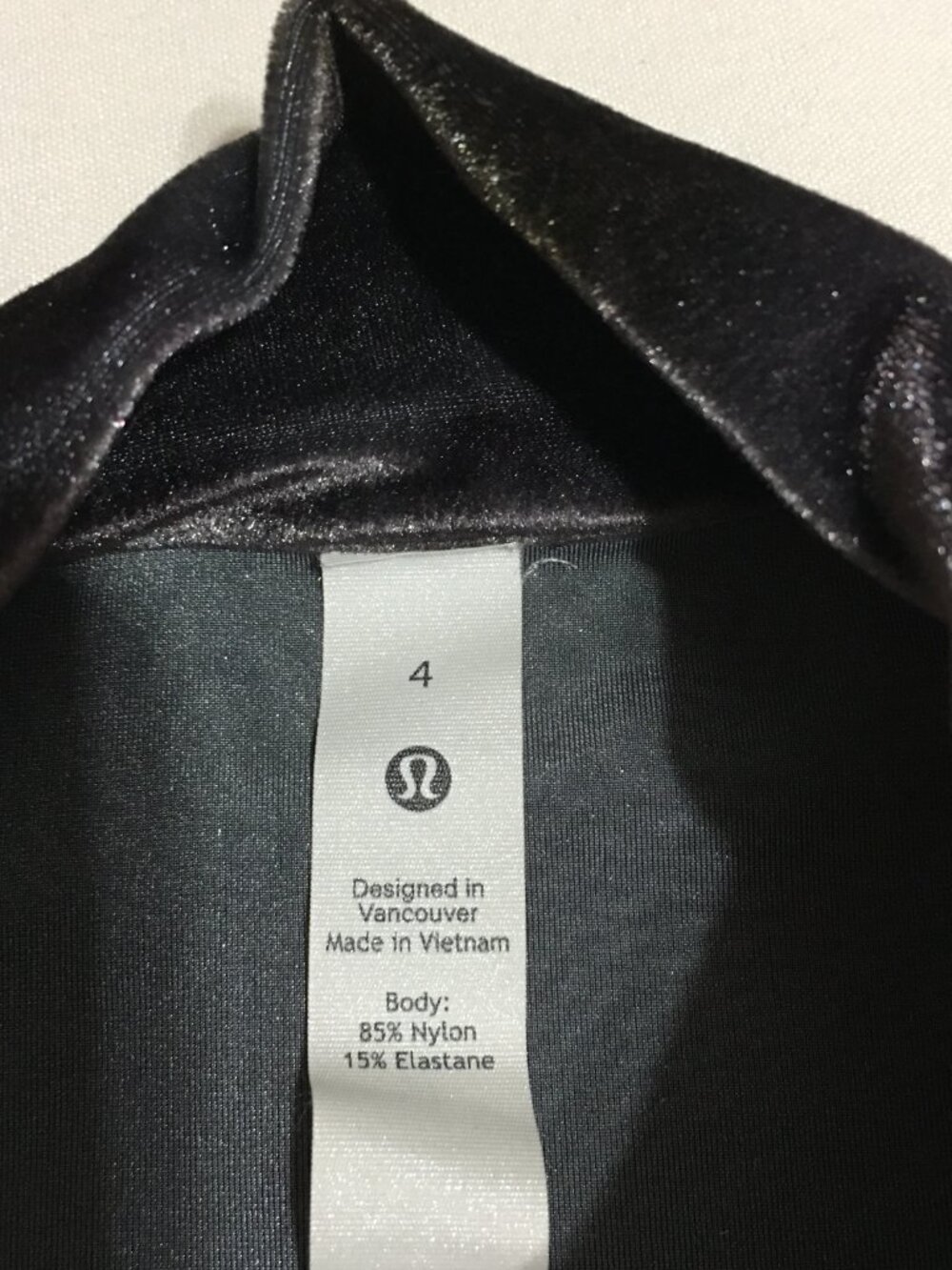 Lululemon All Aligned Crushed Velvet Long Sleeve Crop Top Size 4 Mock Neck Velor - Picture 3 of 8